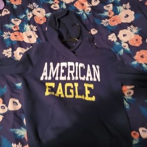 AE hoodie size L
